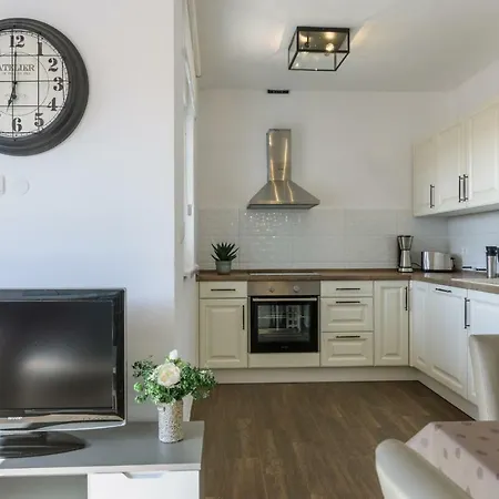 Luxury Ivana Apartament *