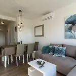 Luxury Ivana Traù
